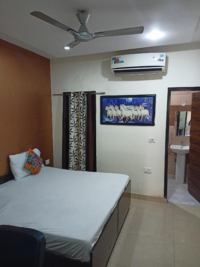Hotel Asian Plaza Delhi Airport Nueva Delhi Exterior foto